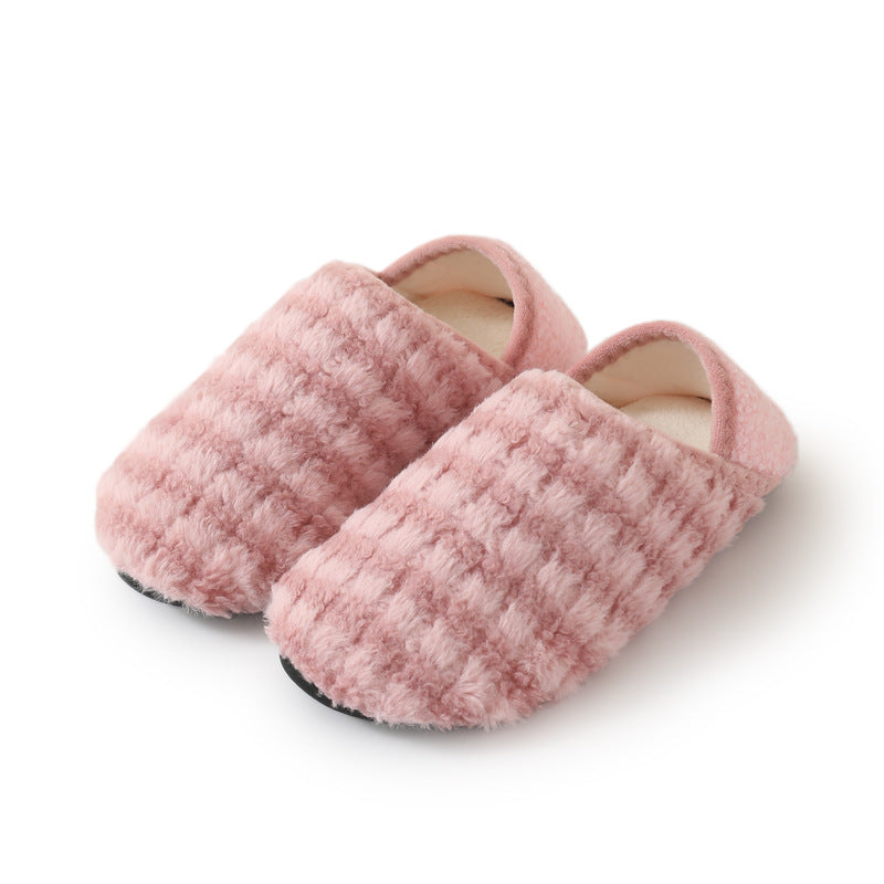 Lightweight and comfortable indoor slipper socks with a fleece lining, slip-on style.