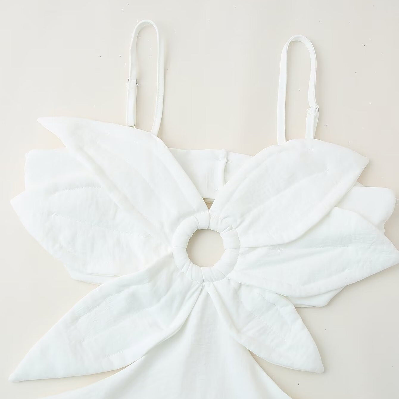 Robe nuisette sexy unie à volants dévoilant le ventre